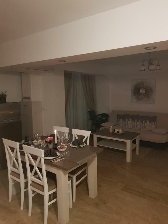 Apartament 2 Camere Ultracentral Râmnicu Vâlcea Exterior foto