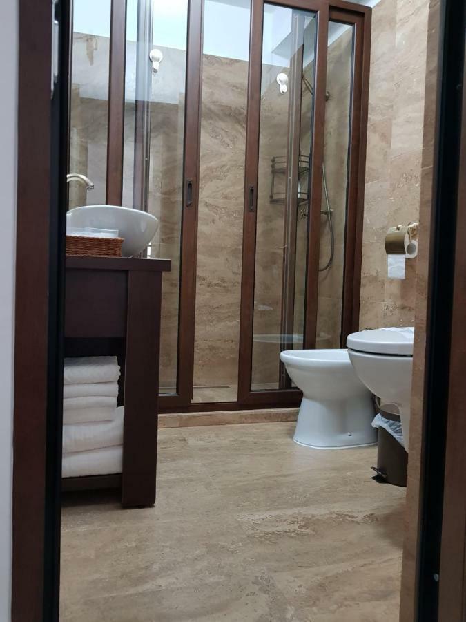 Apartament 2 Camere Ultracentral Râmnicu Vâlcea Exterior foto