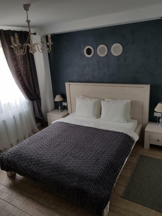 Apartament 2 Camere Ultracentral Râmnicu Vâlcea Exterior foto
