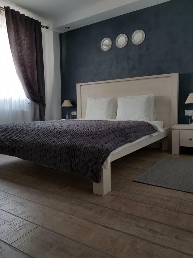 Apartament 2 Camere Ultracentral Râmnicu Vâlcea Exterior foto