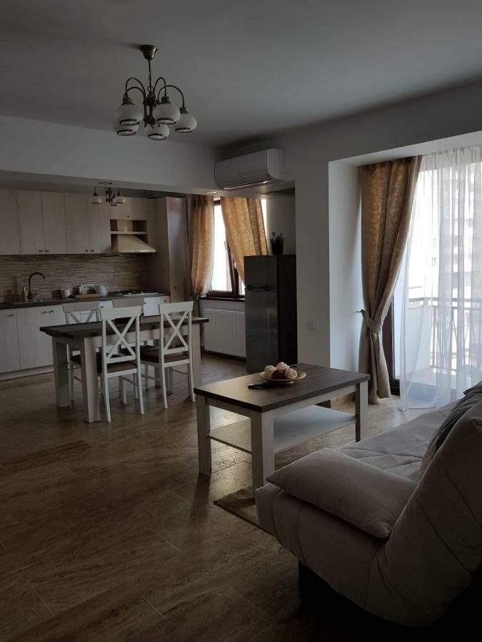 Apartament 2 Camere Ultracentral Râmnicu Vâlcea Exterior foto